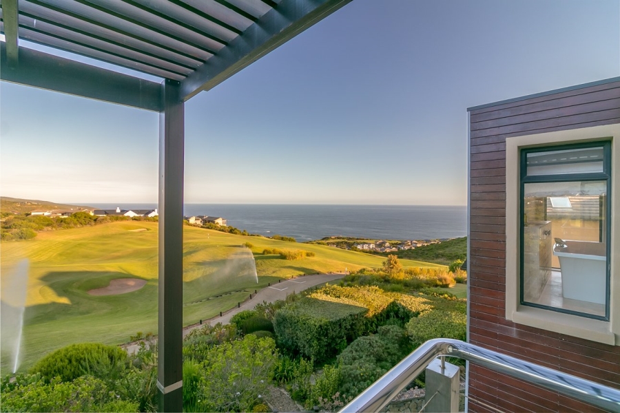 5 Bedroom Property for Sale in Pezula Golf Estate Western Cape